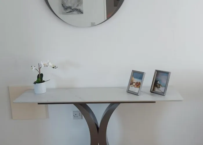 Nissi 3 Pool View 2 Bedroom With Large Veranda Apartamento *