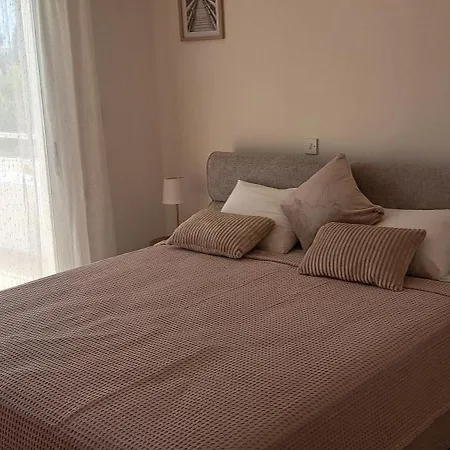 アパート Nissi 3 Pool View 2 Bedroom With Large Veranda *