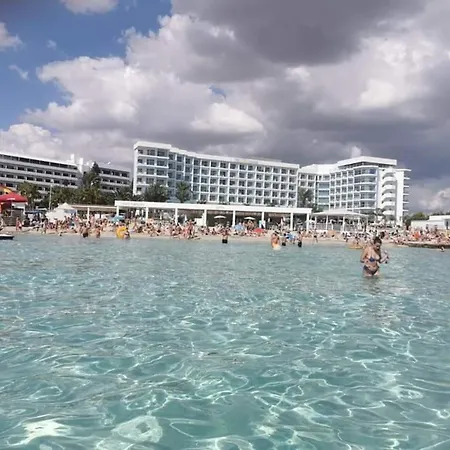 Appartement Nissi 3 Pool View 2 Bedroom With Large Veranda