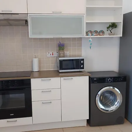 Nissi 3 Pool View 2 Bedroom With Large Veranda Ayía Nápa