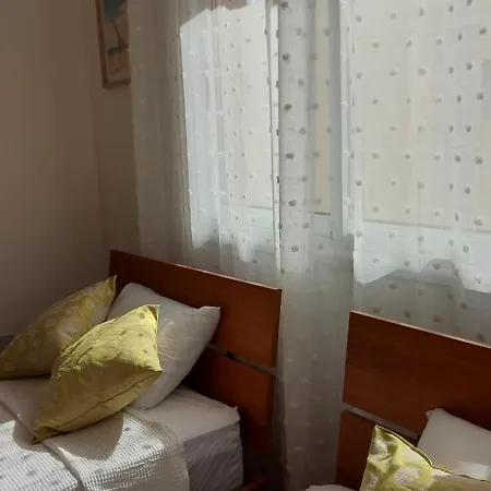 Nissi 3 Pool View 2 Bedroom With Large Veranda Appartement *