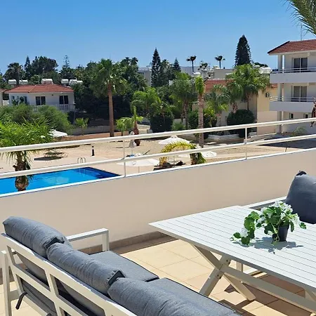 Nissi 3 Pool View 2 Bedroom With Large Veranda