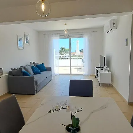 Apartman Nissi 3 Pool View 2 Bedroom With Large Veranda