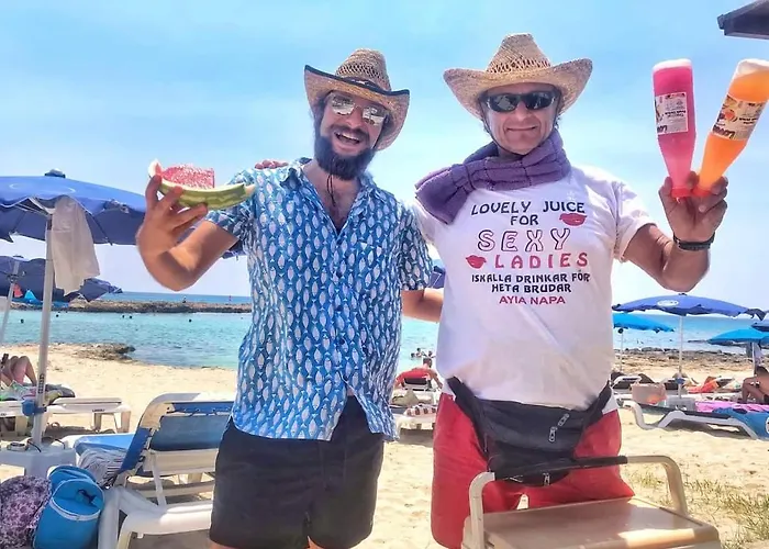 アパート Nissi 3 Pool View 2 Bedroom With Large Veranda アヤナパ